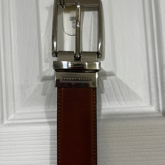 Lot of 2 Perry Ellis Size 34in. / 84cm Reversible Belts (Tan and Black) - Picture 4 of 5